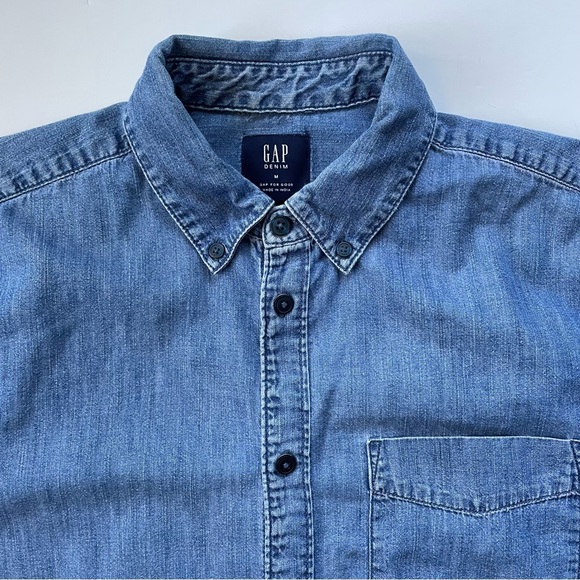 Chambray Shirt with Embroidered Palm Tree - Picture 3 of 8